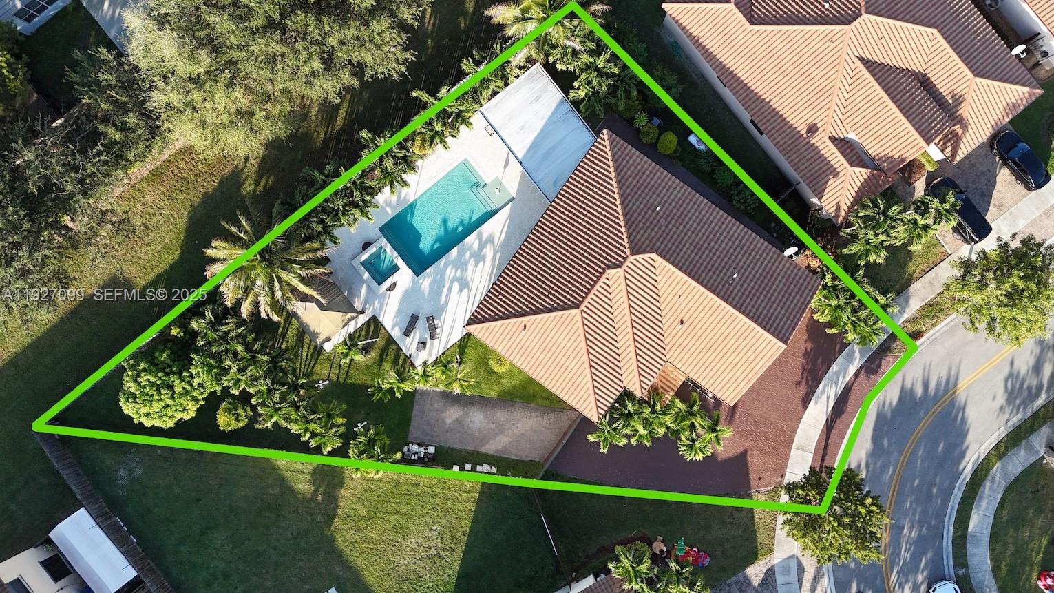 BAYWINDS OF DOMINICA AND - Residential