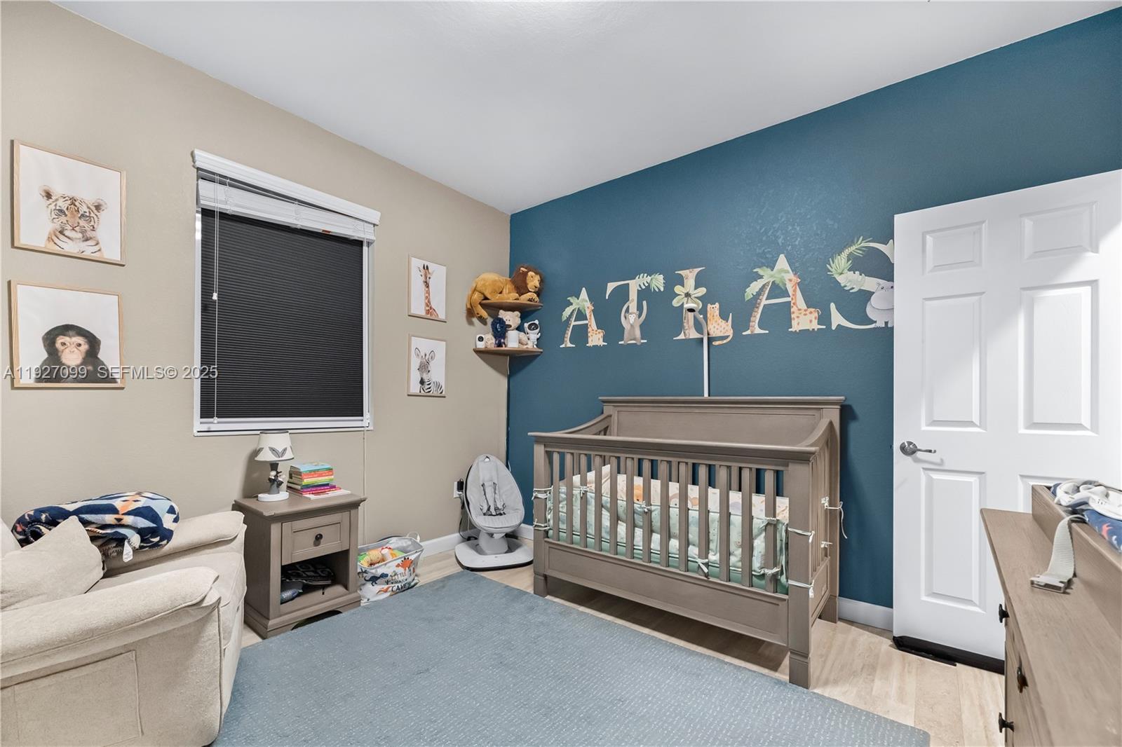 BAYWINDS OF DOMINICA AND - Residential