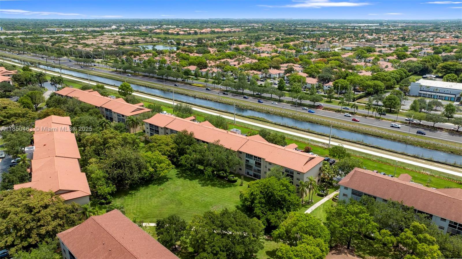 CAMBRIDGE AT CENTURY VILLA - Residential Lease