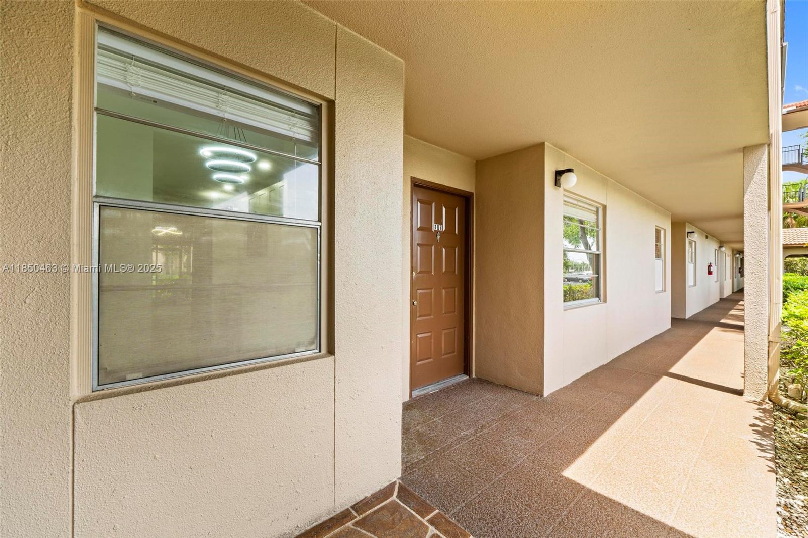 CAMBRIDGE AT CENTURY VILLA - Residential Lease