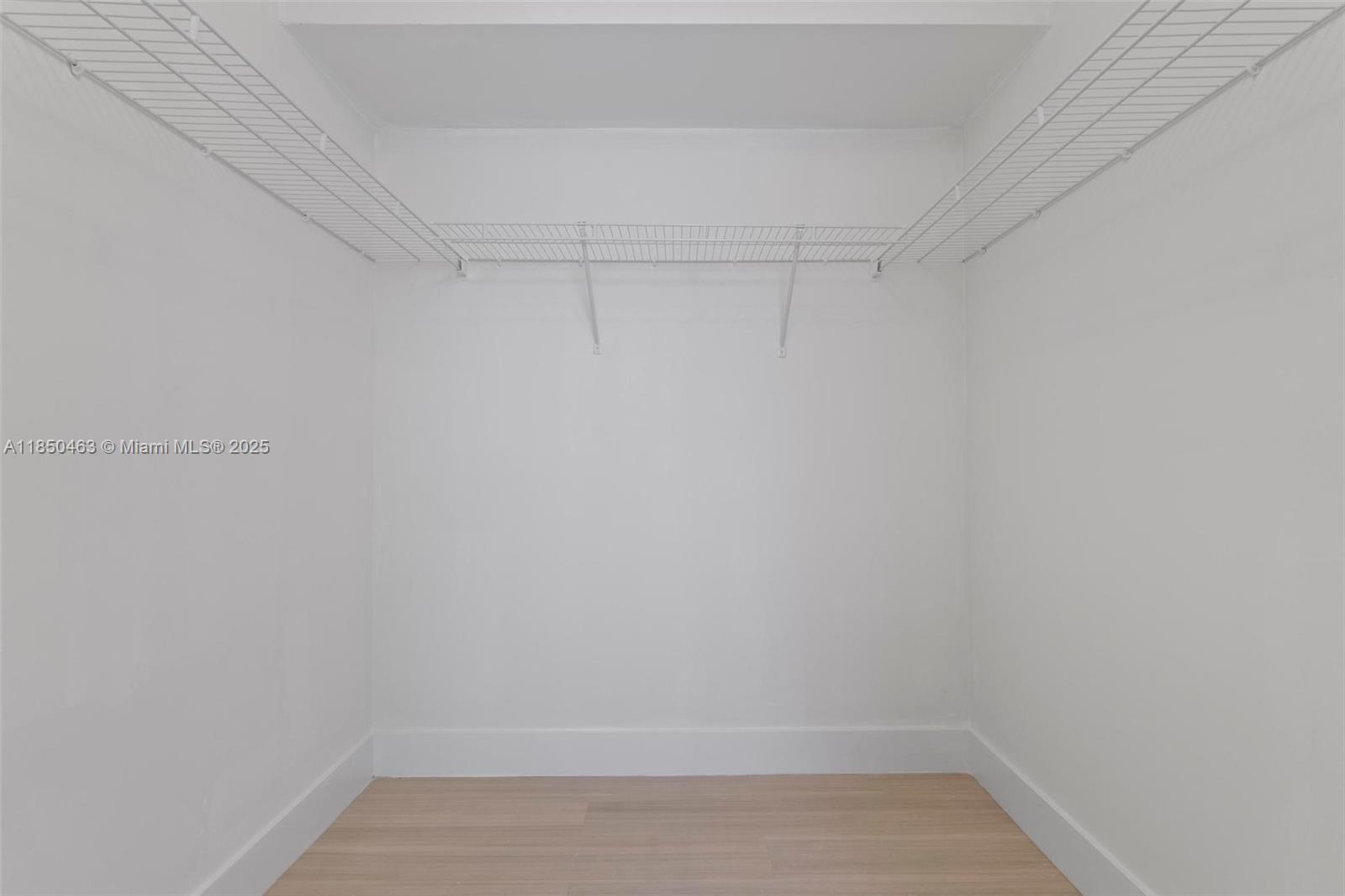 CAMBRIDGE AT CENTURY VILLA - Residential Lease