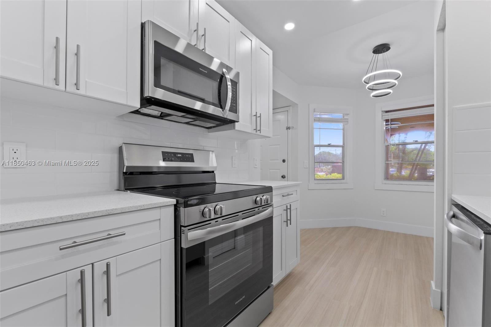 CAMBRIDGE AT CENTURY VILLA - Residential Lease