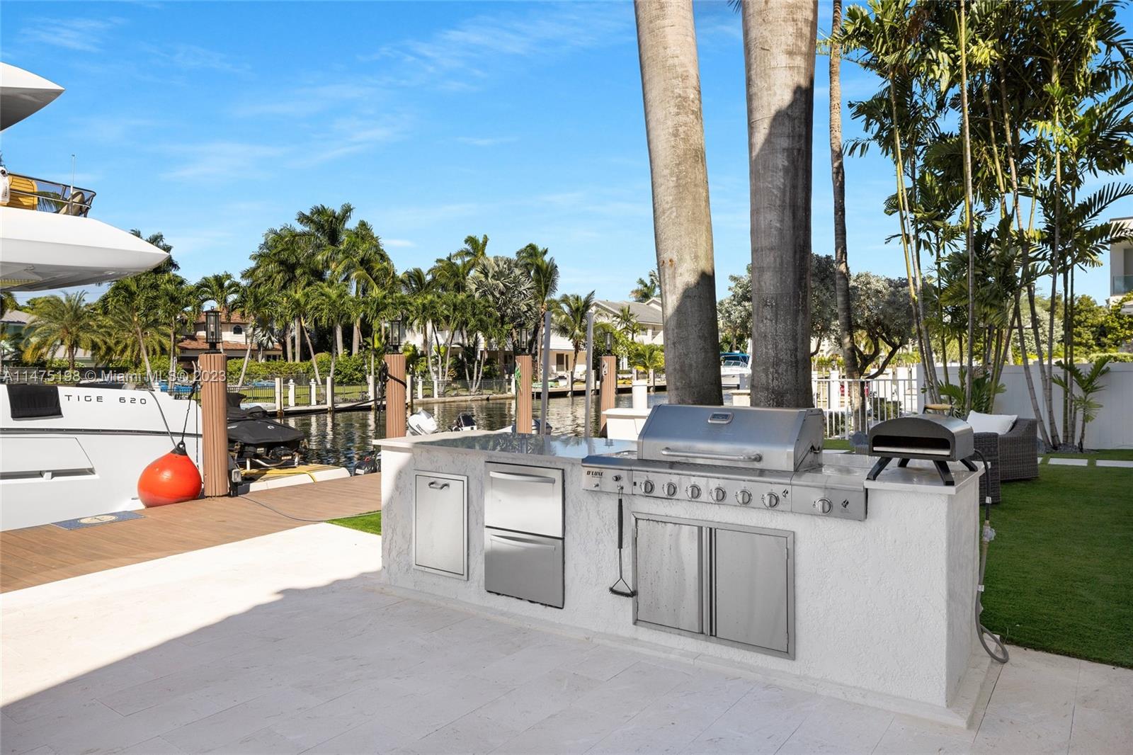 CORAL ISLES - Residential