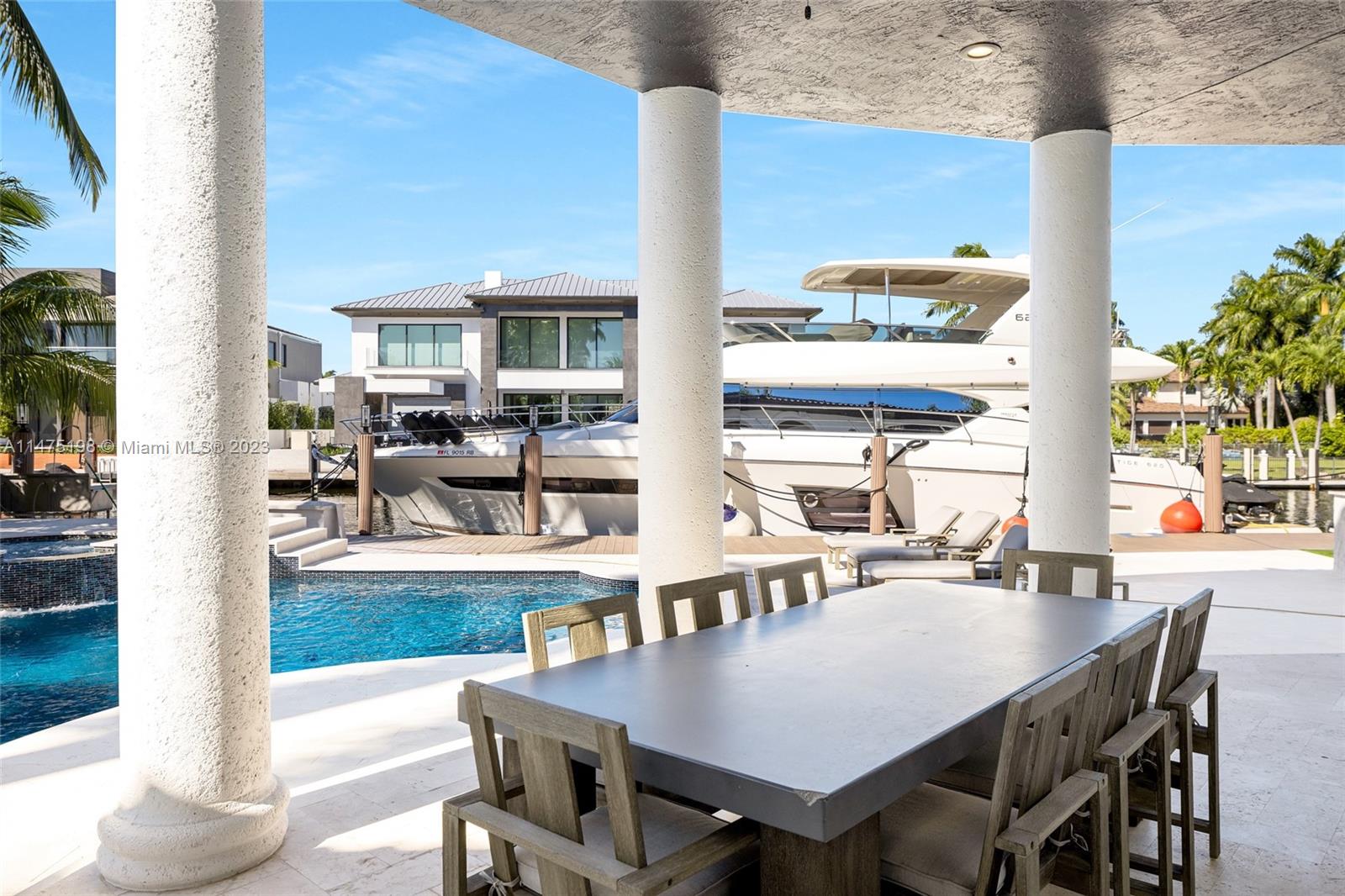 CORAL ISLES - Residential