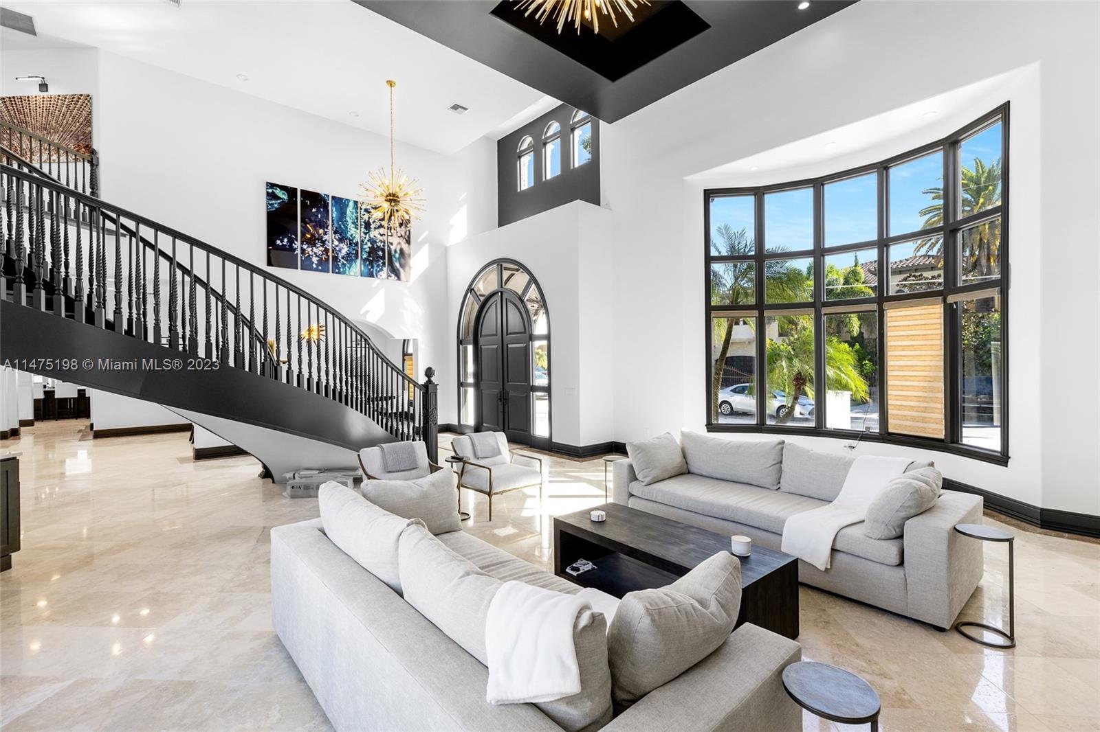 CORAL ISLES - Residential