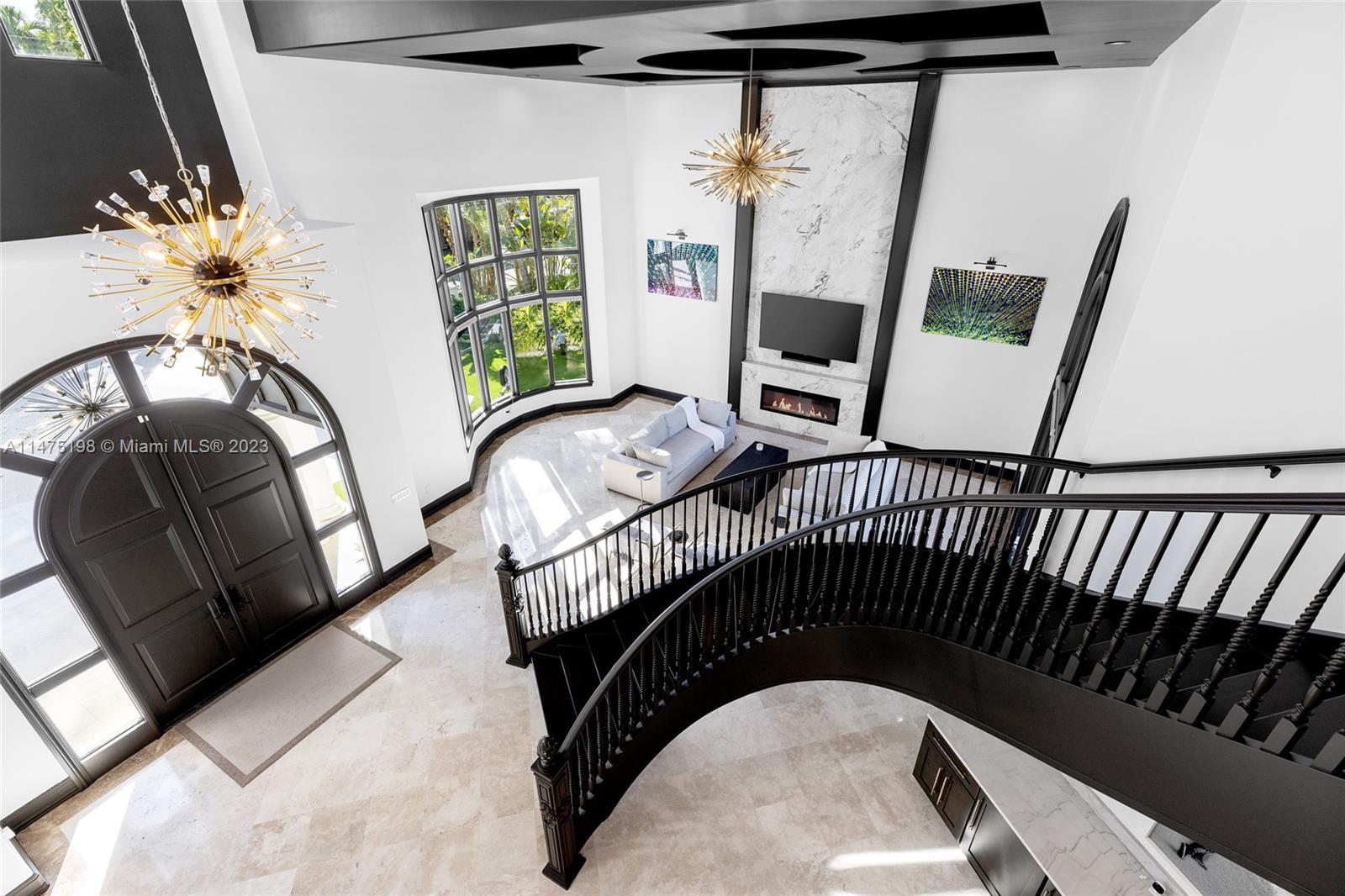 CORAL ISLES - Residential