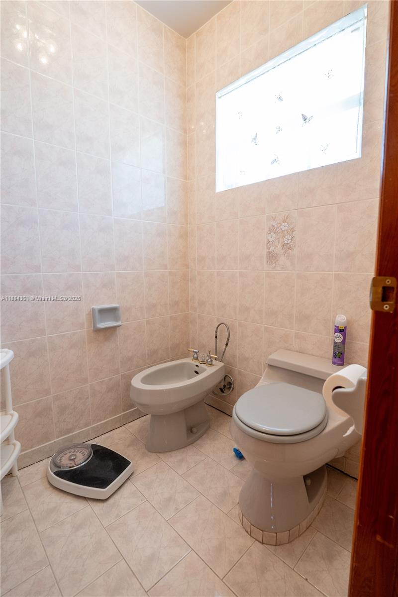 UNIVERSITY PARK WEST SEC - Residential