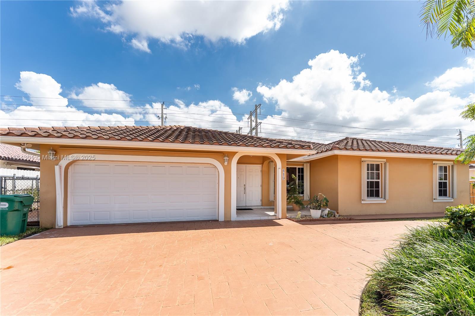 UNIVERSITY PARK WEST SEC - Residential