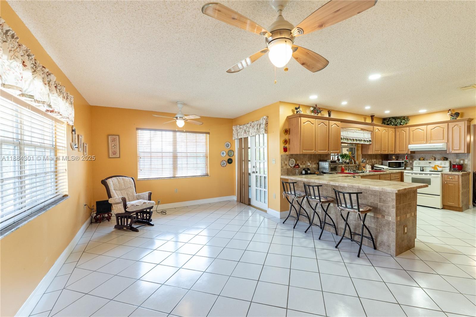 UNIVERSITY PARK WEST SEC - Residential