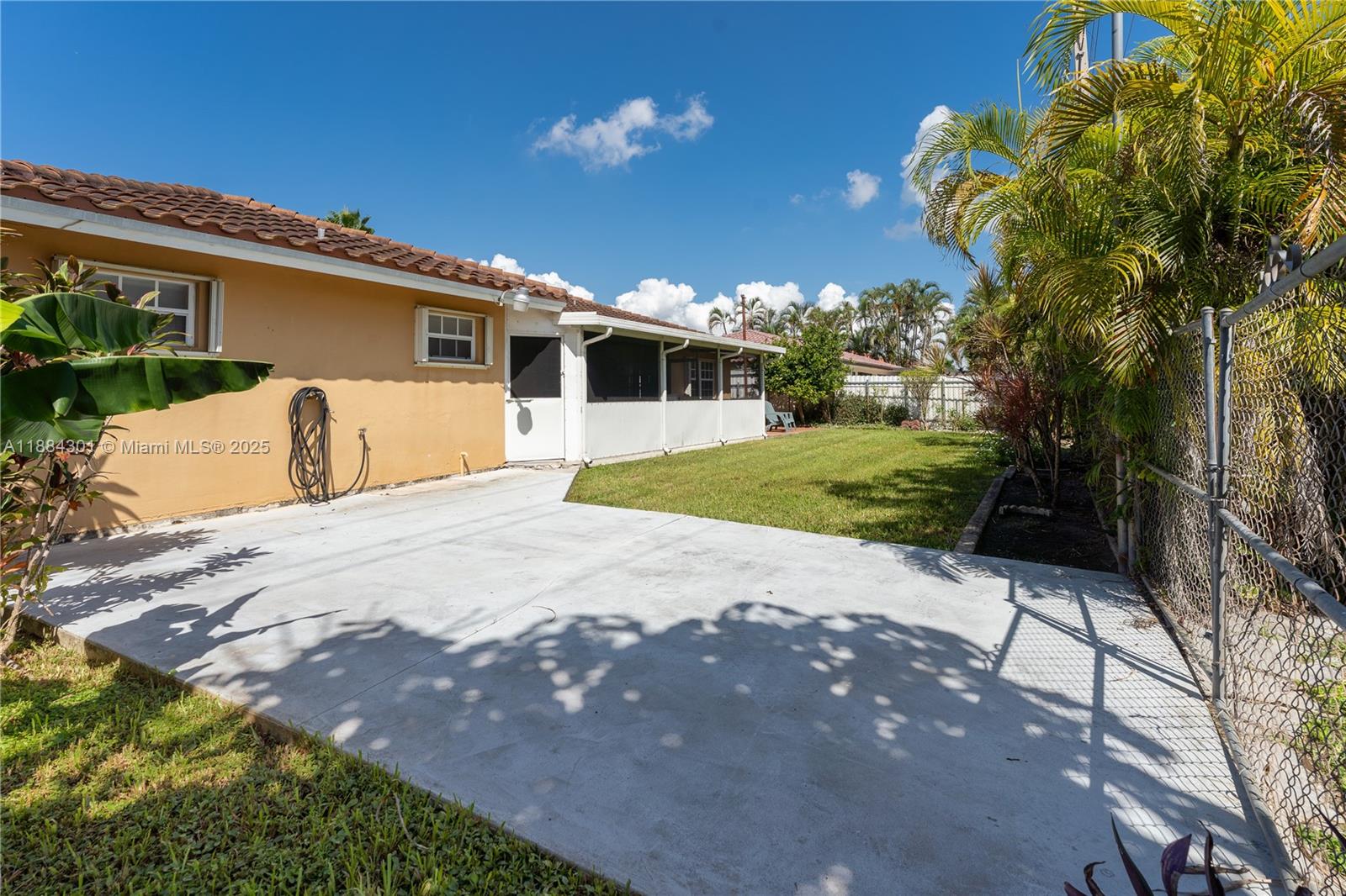 UNIVERSITY PARK WEST SEC - Residential