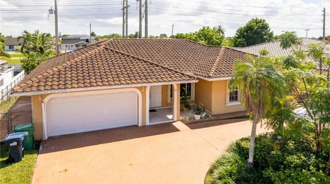 419 SW 136th Pl Miami FL 33184