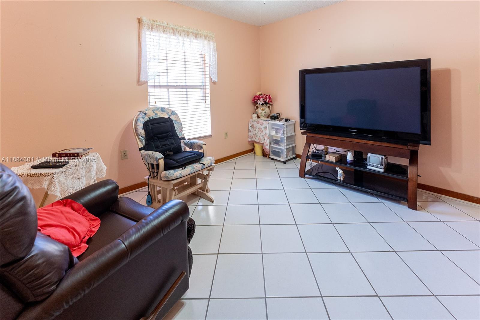 UNIVERSITY PARK WEST SEC - Residential