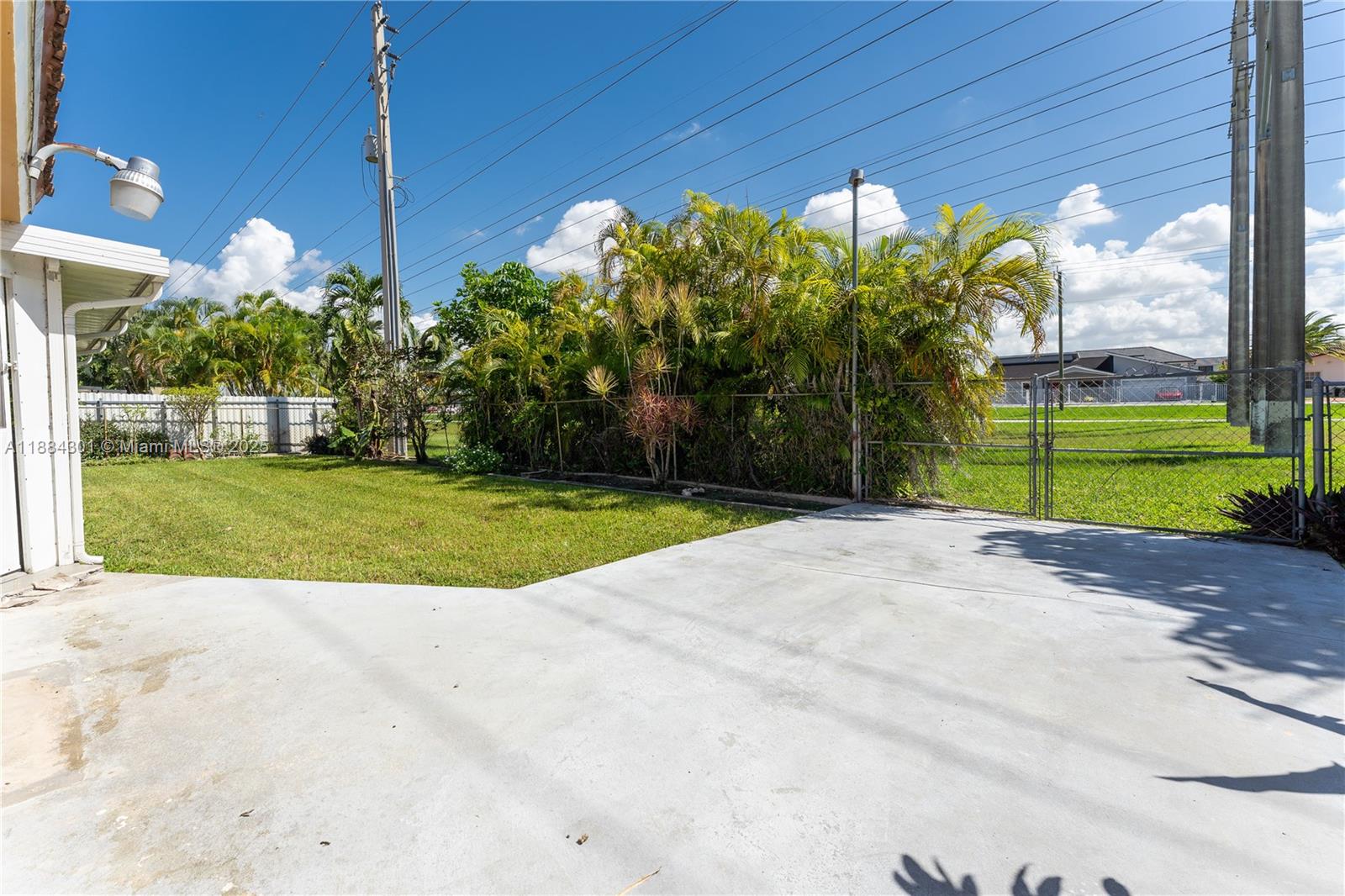 UNIVERSITY PARK WEST SEC - Residential