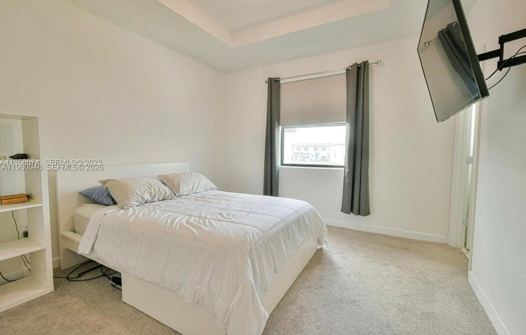 ¤ENCLAVE SOUTH PHASE 2 - Residential