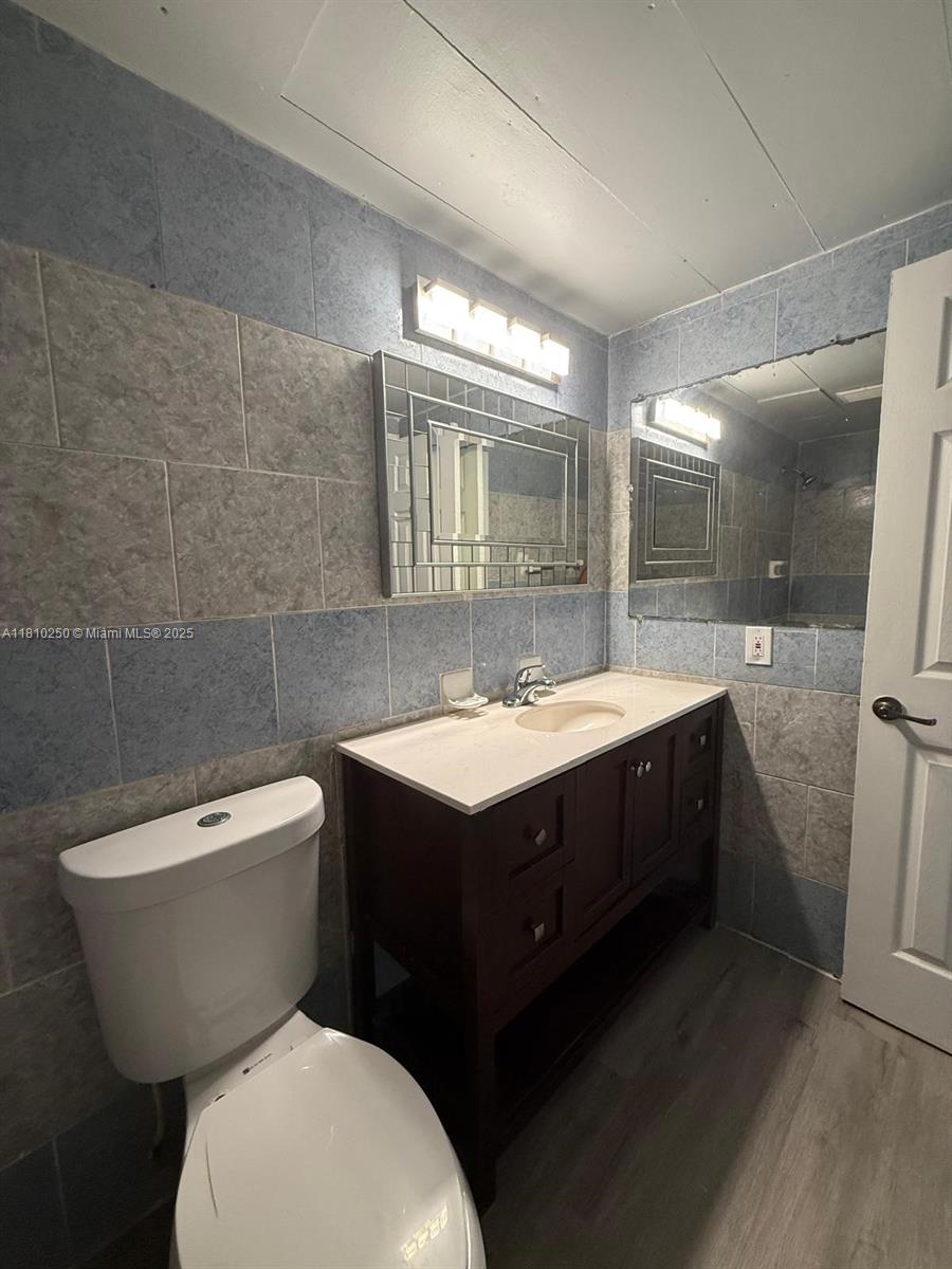 SUNSET HILLS I CONDOMINIU - Residential Lease