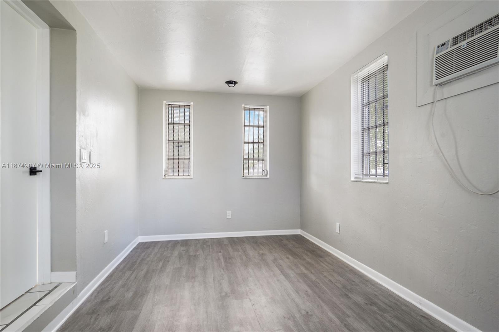 FOREST PARK - Residential