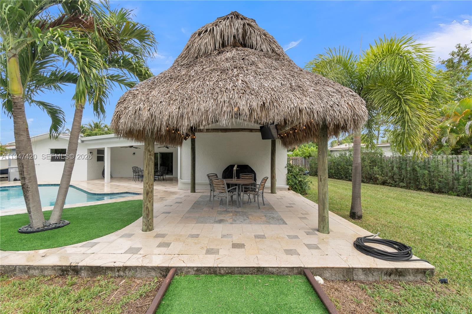 LYONS PARK FIRST ADD - Residential