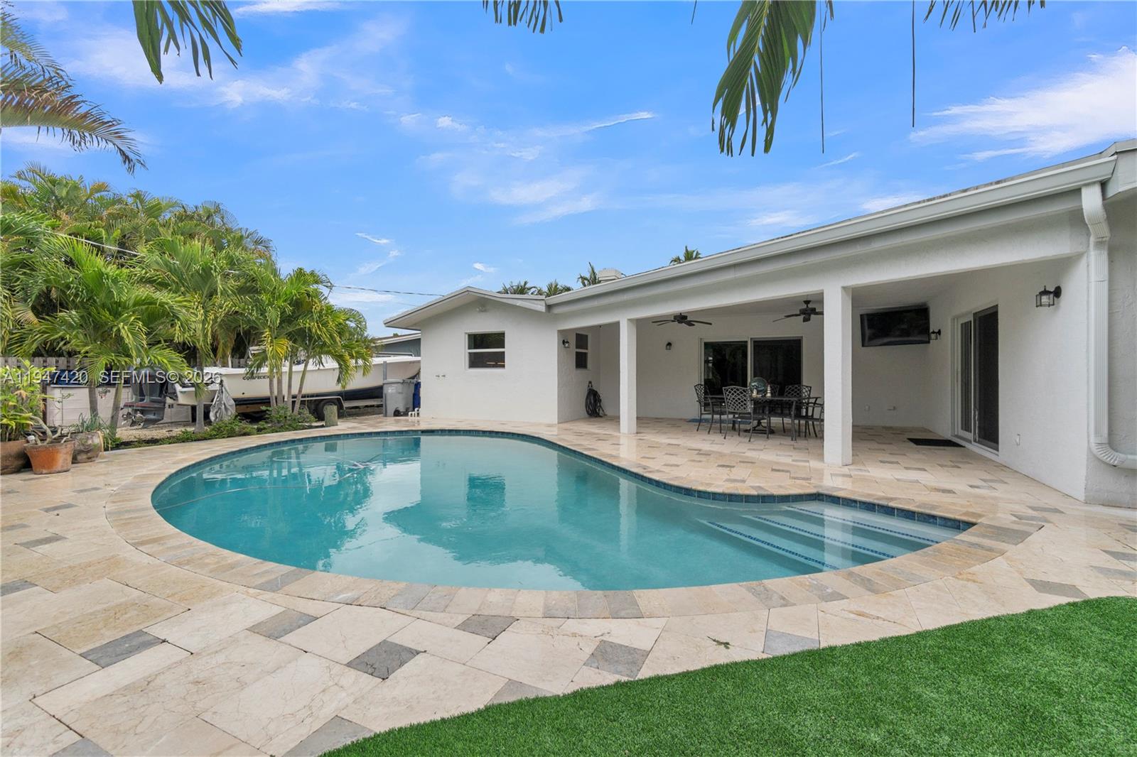 LYONS PARK FIRST ADD - Residential