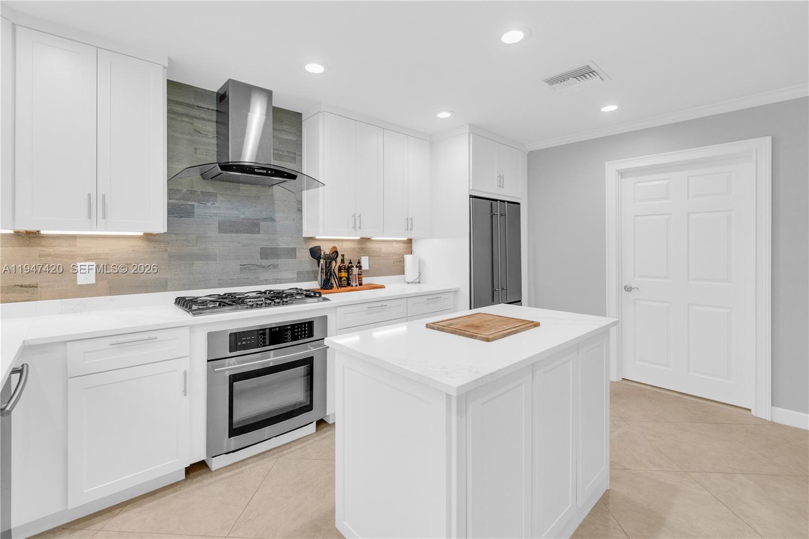 LYONS PARK FIRST ADD - Residential