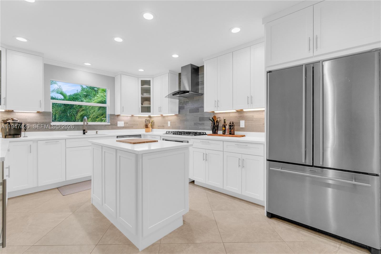 LYONS PARK FIRST ADD - Residential