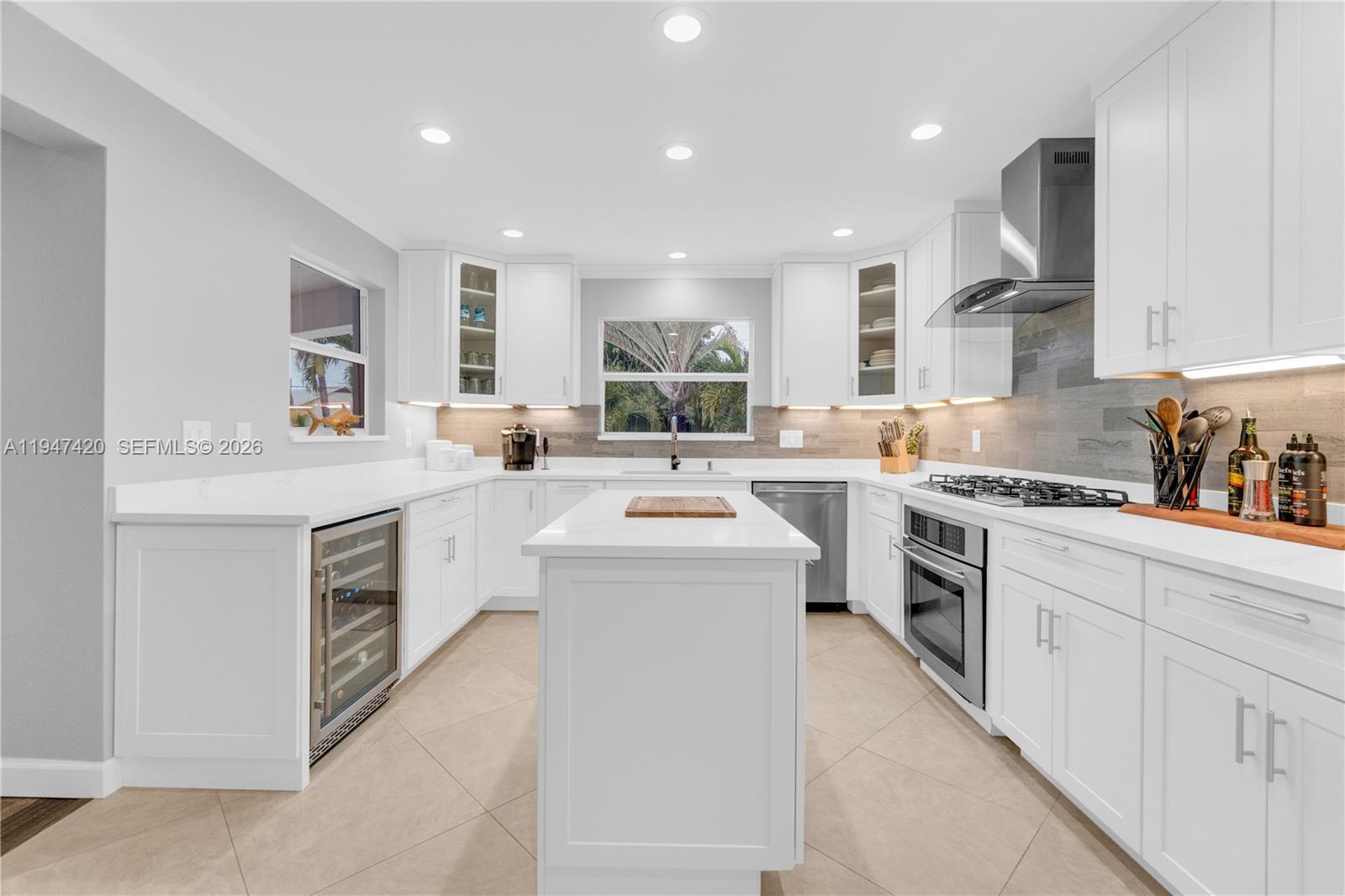 LYONS PARK FIRST ADD - Residential