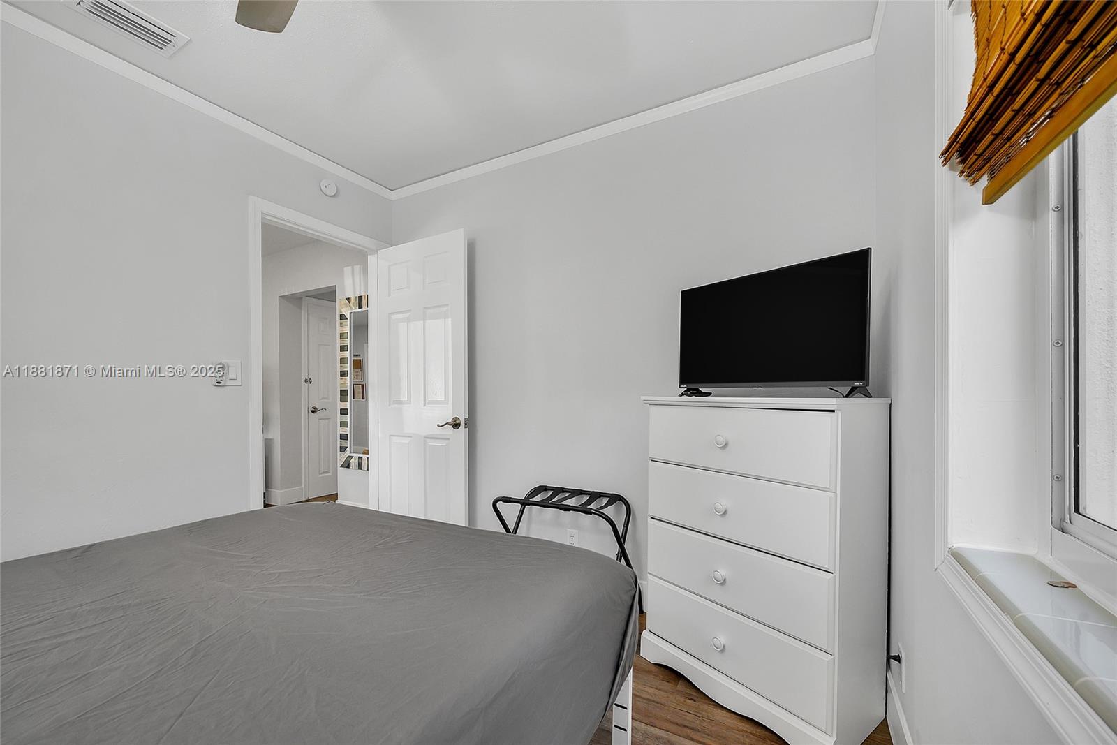 NORTH ANDREWS GARDENS 2ND - Residential Lease