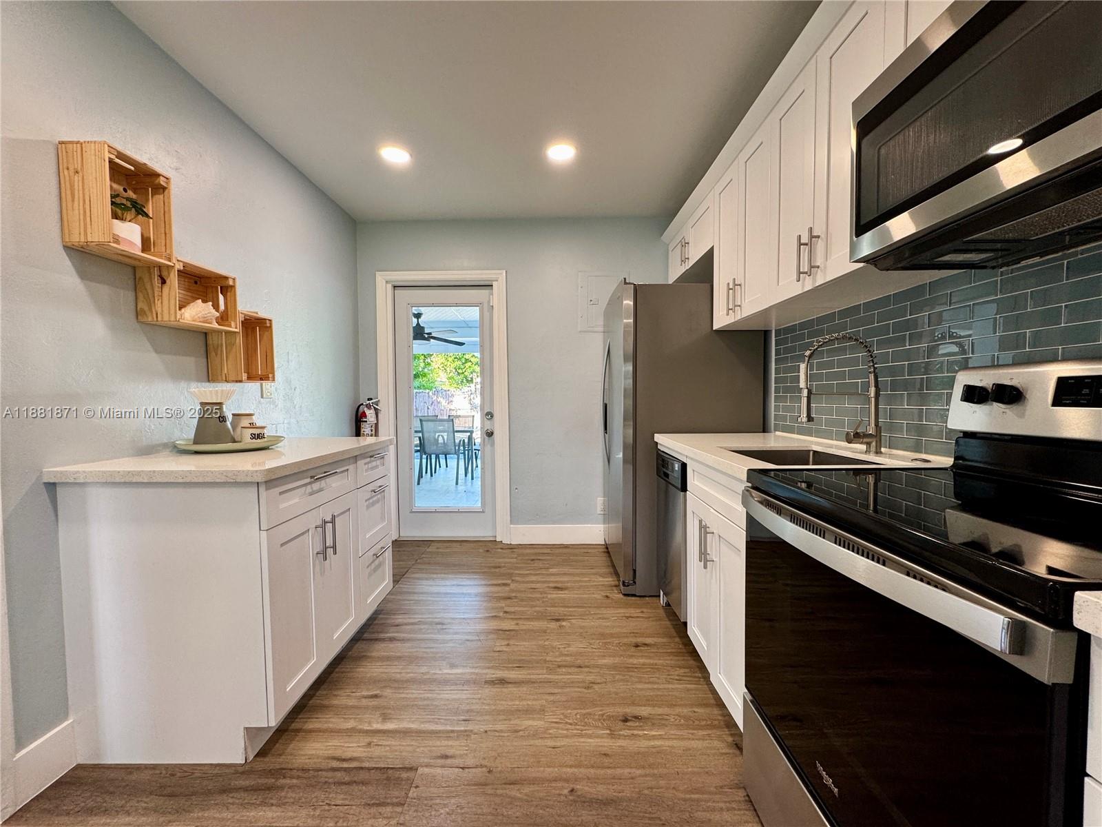 NORTH ANDREWS GARDENS 2ND - Residential Lease
