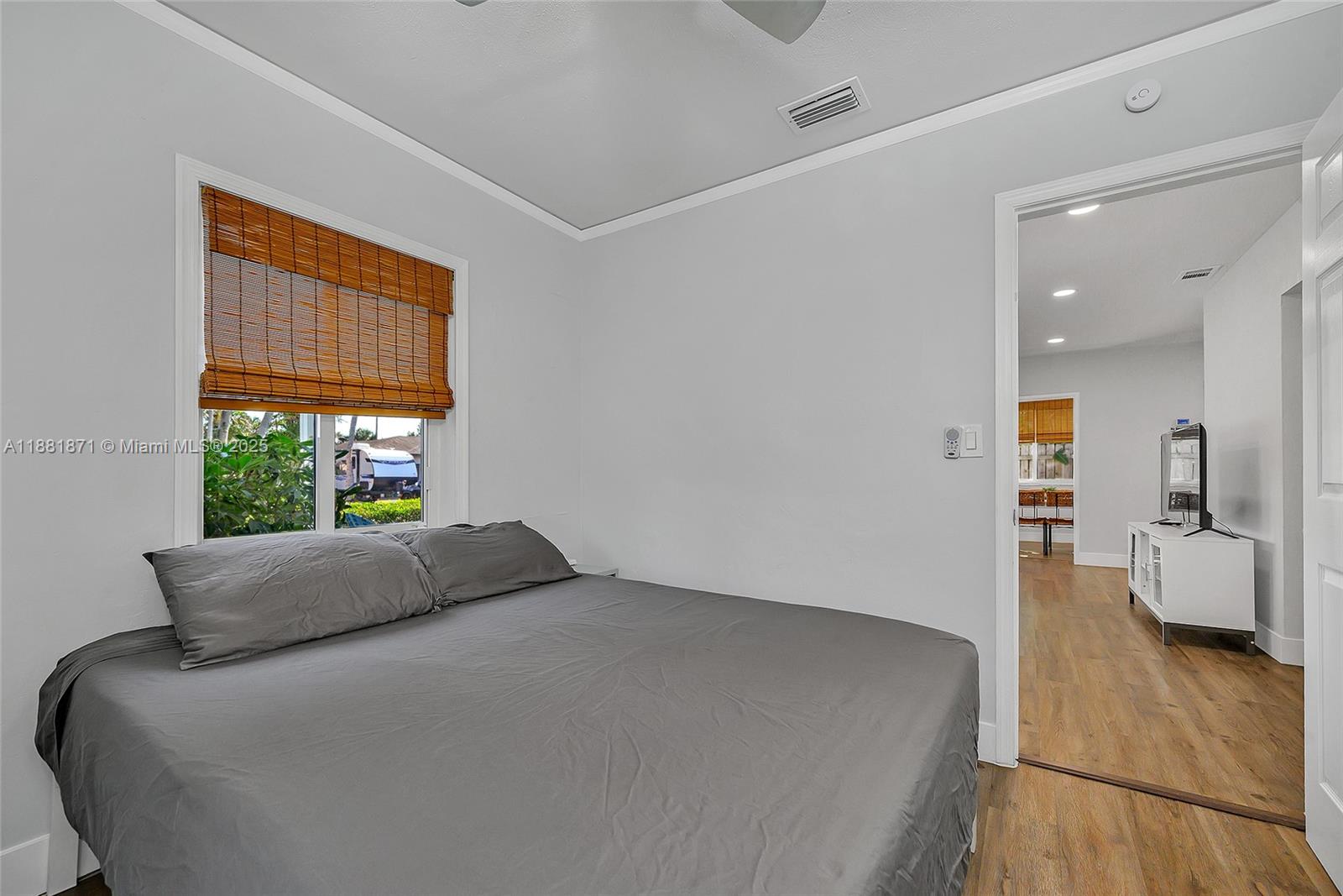 NORTH ANDREWS GARDENS 2ND - Residential Lease