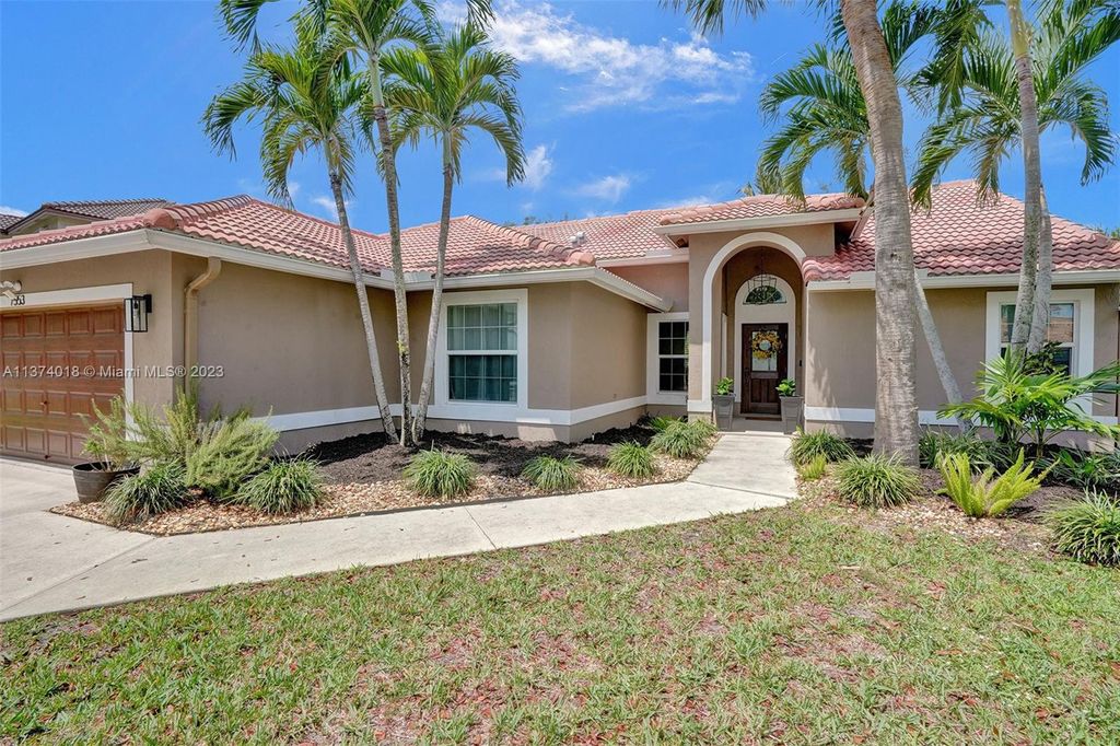Photo of 7553 NW 47th Ter, Coconut Creek, FL 33073 (MLS # A11374018)