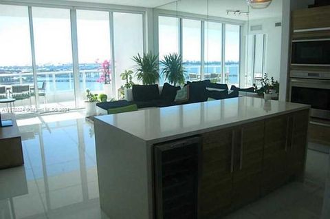 2020 N Bayshore Dr 2204 Miami FL 33137