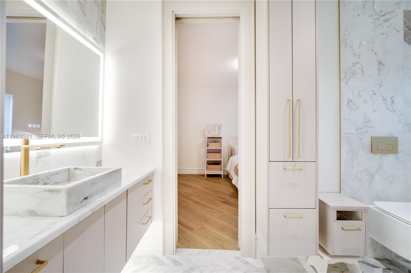 THE LANDINGS SEC 2 - Residential