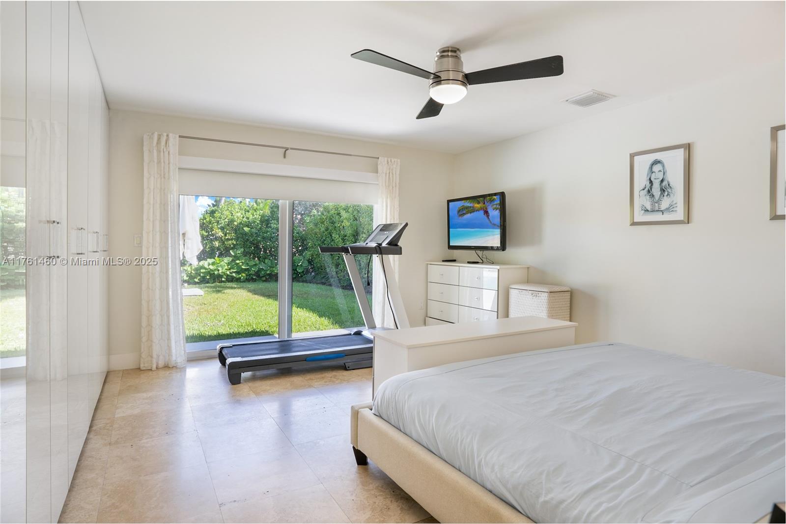 BISCAYNE POINT - Residential