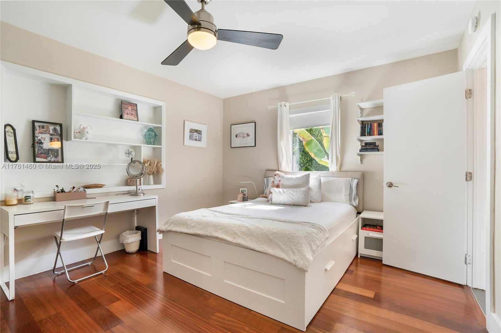 BISCAYNE POINT - Residential
