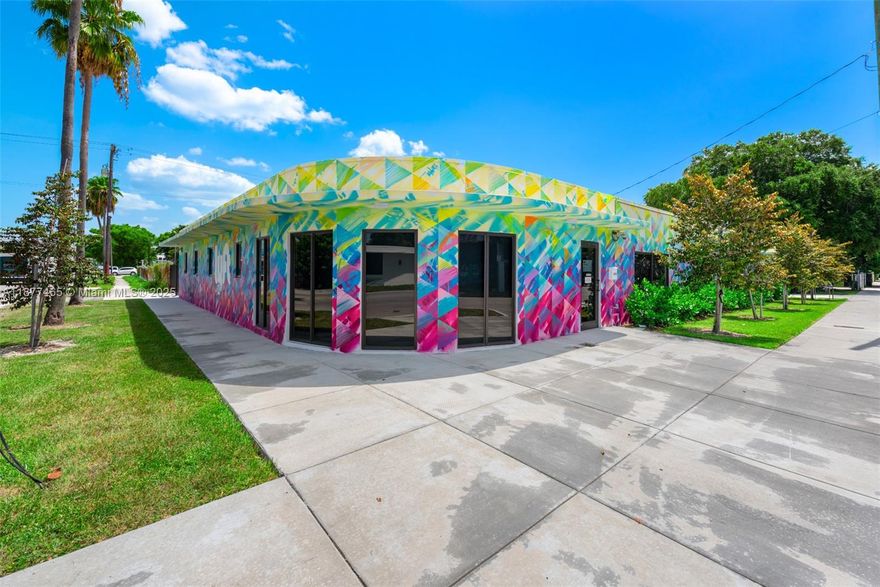 Move-In Ready Creative Office between Wynwood/Design District and Little River in Buena Vista.