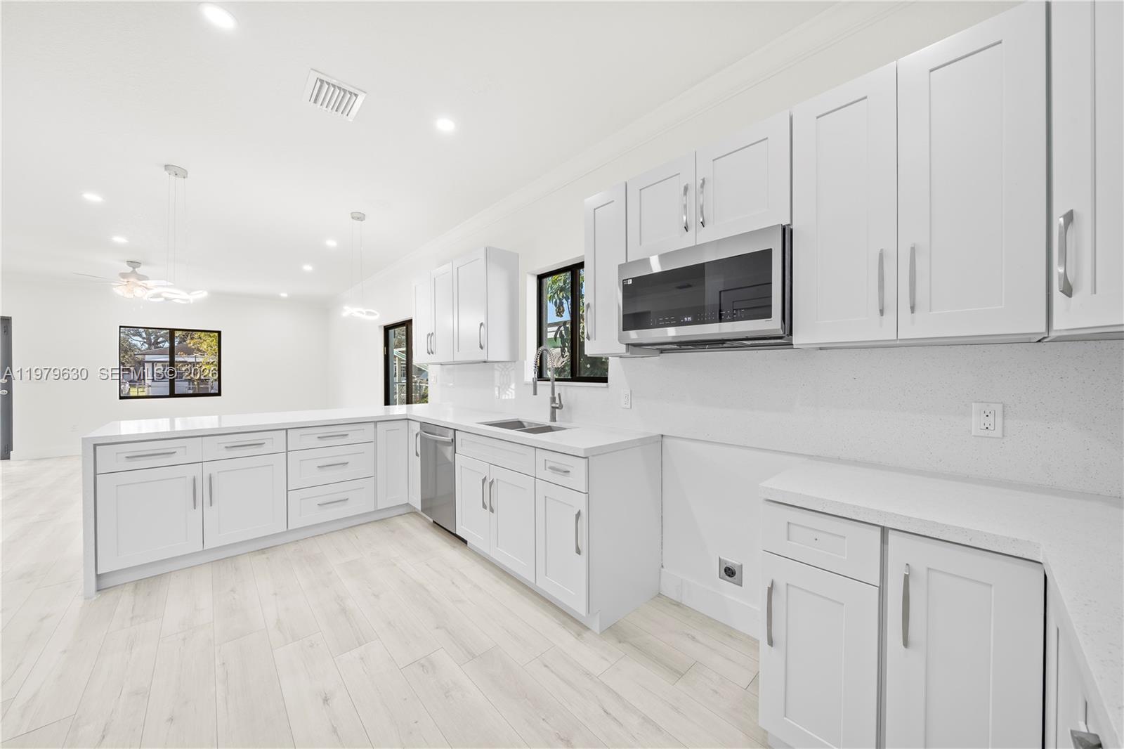 REV PL OF VICTORIA HEIGHT - Residential