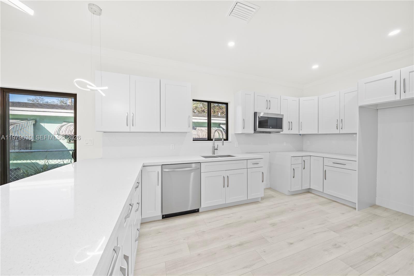 REV PL OF VICTORIA HEIGHT - Residential