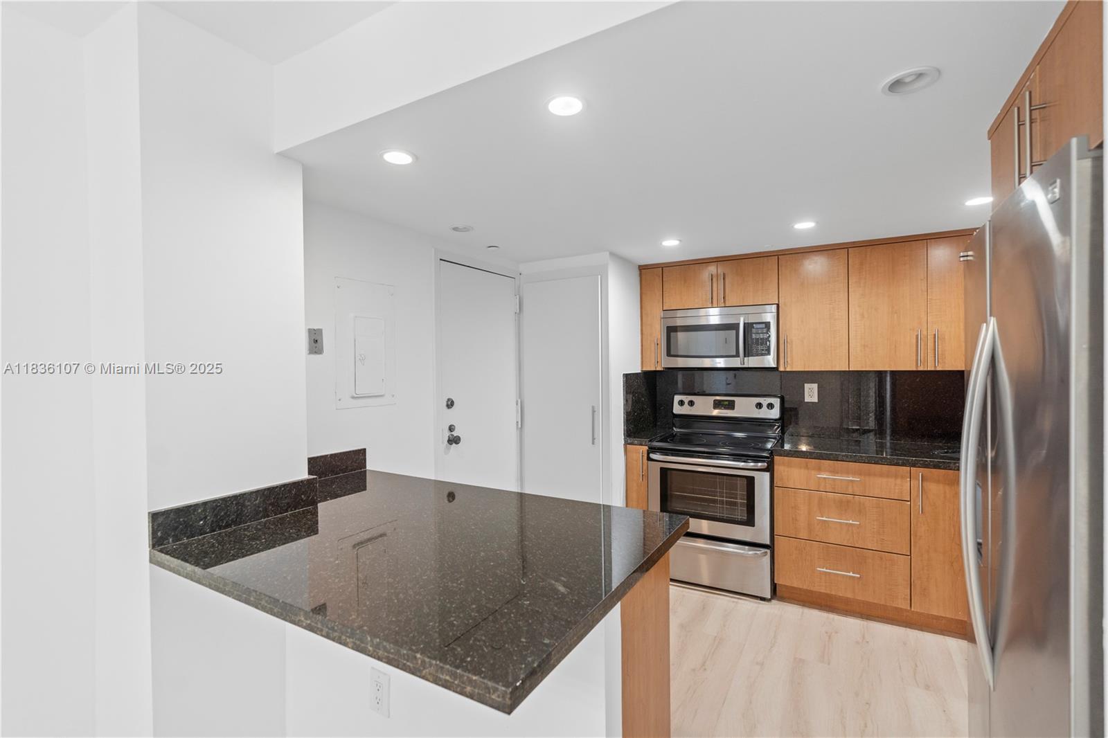 2333 Brickell Ave 1908
