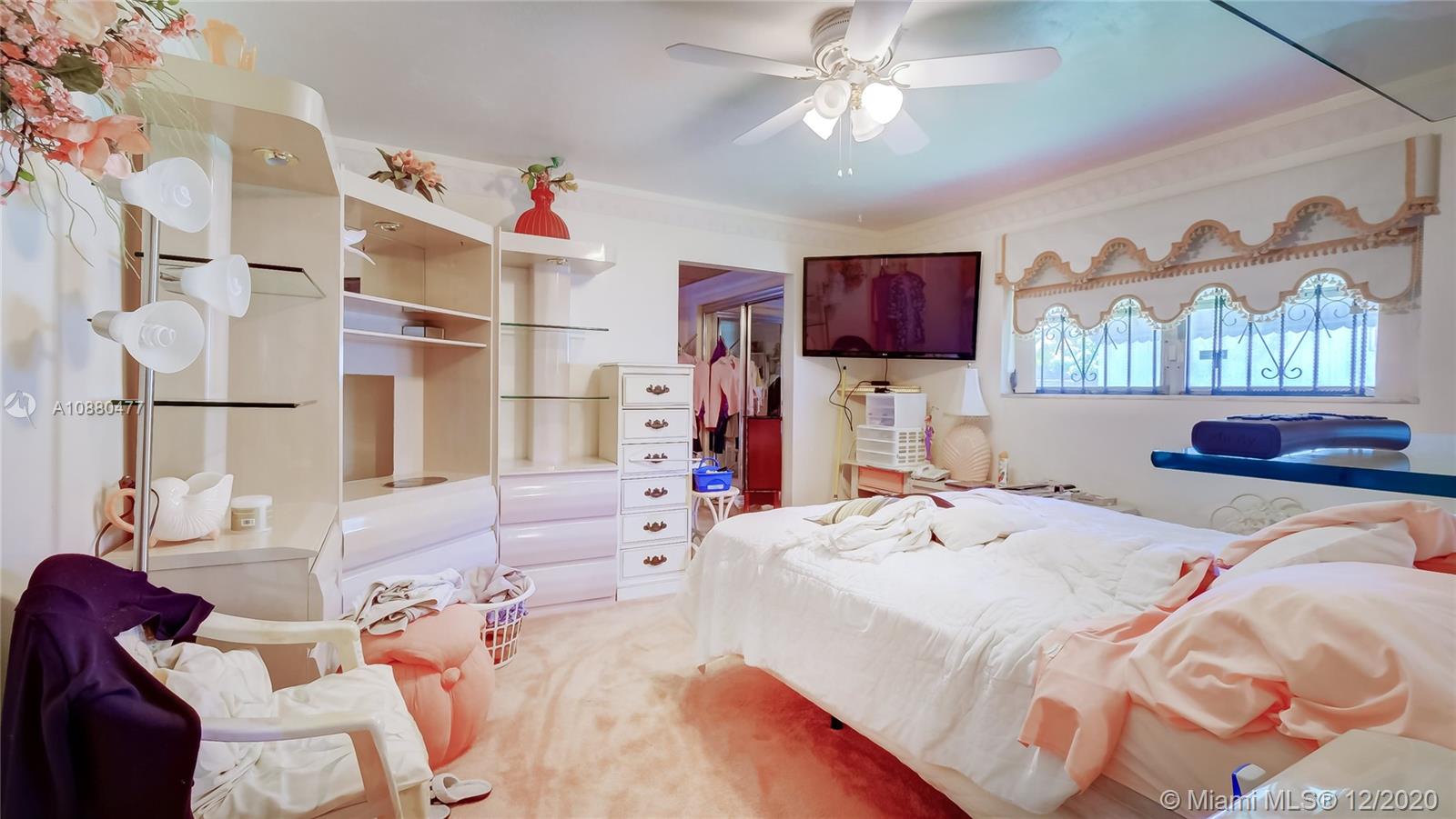 MOFFATVILLE - Residential