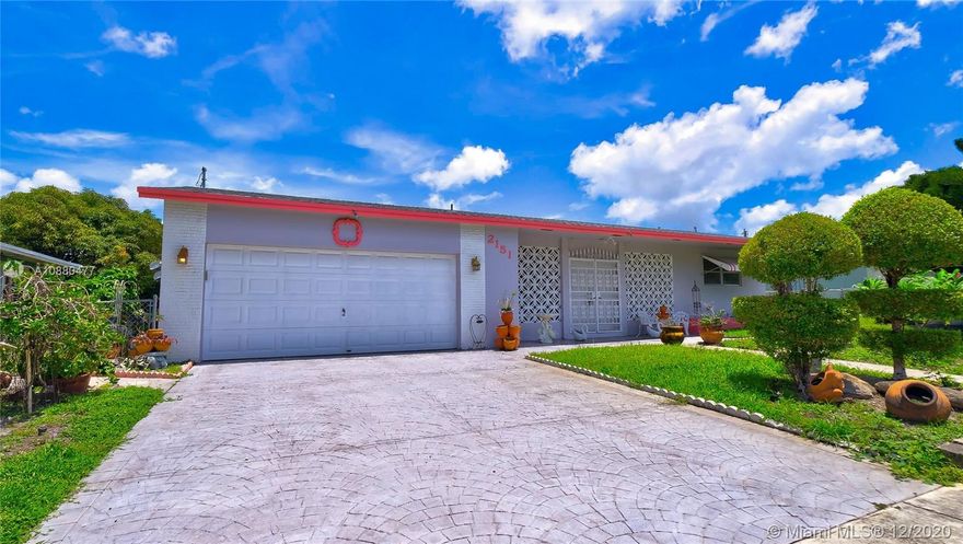 Very well kept spacious 4 Bedrooms 3.5 Bathrooms 3,052 SqFt. and 2-car garage home with a 10,500 SqFt. Lot. Home has a New Roof and A/C unit. Great area, spacious lot. With an In-Law Quarters can be used for additional income or for a multi-generational family.  Don't miss this opportunity to own this gem.