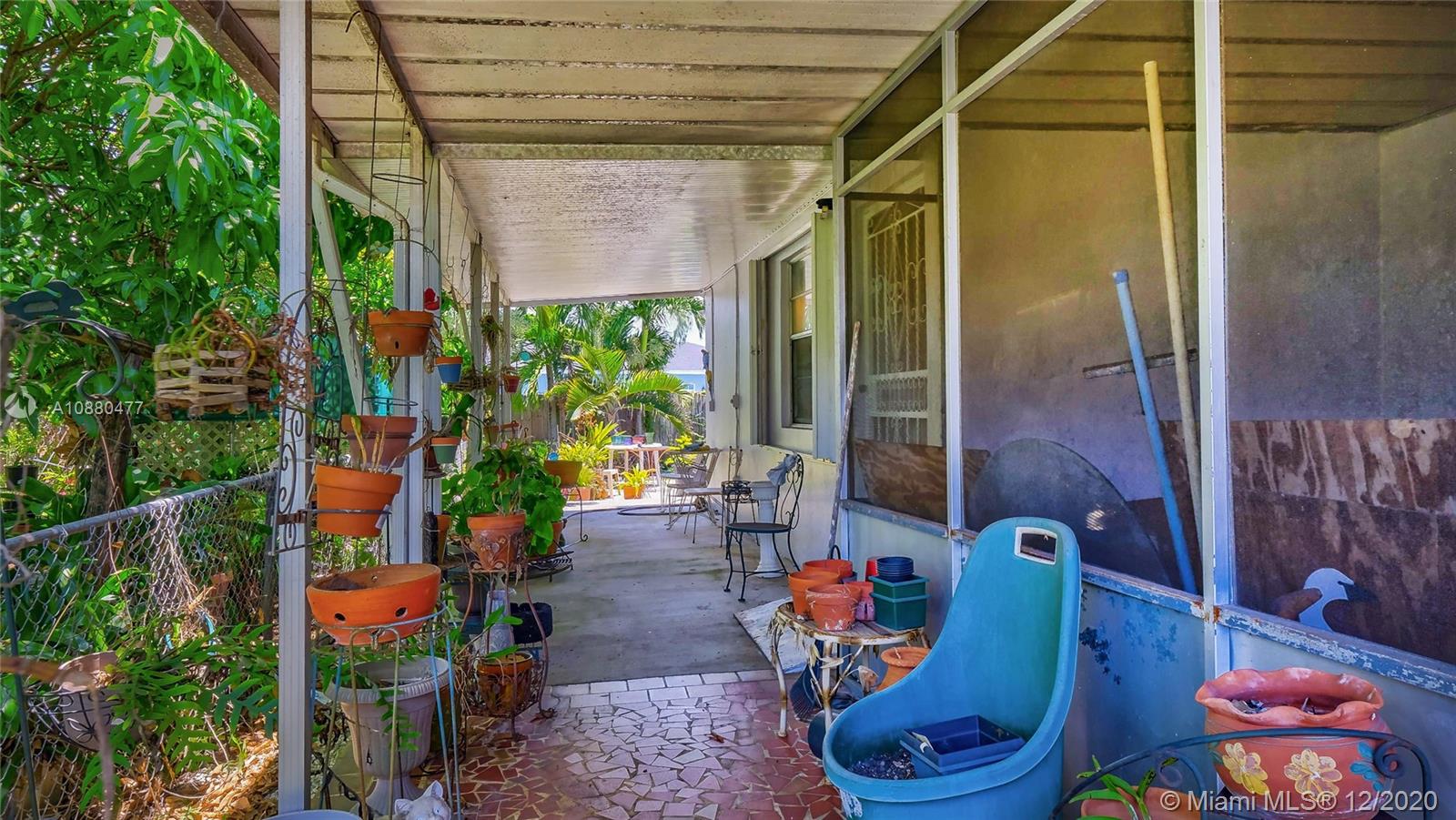 MOFFATVILLE - Residential