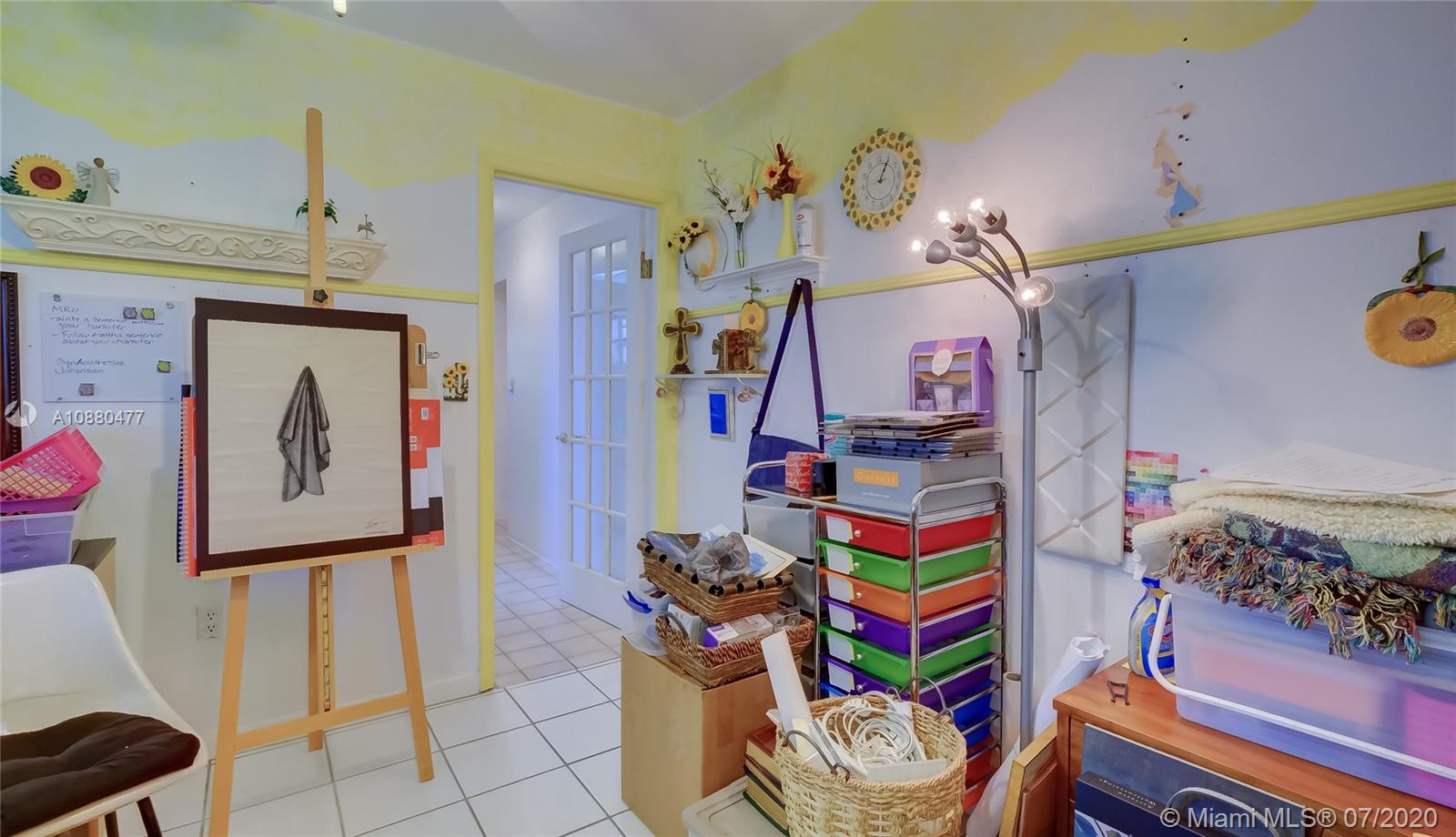 MOFFATVILLE - Residential