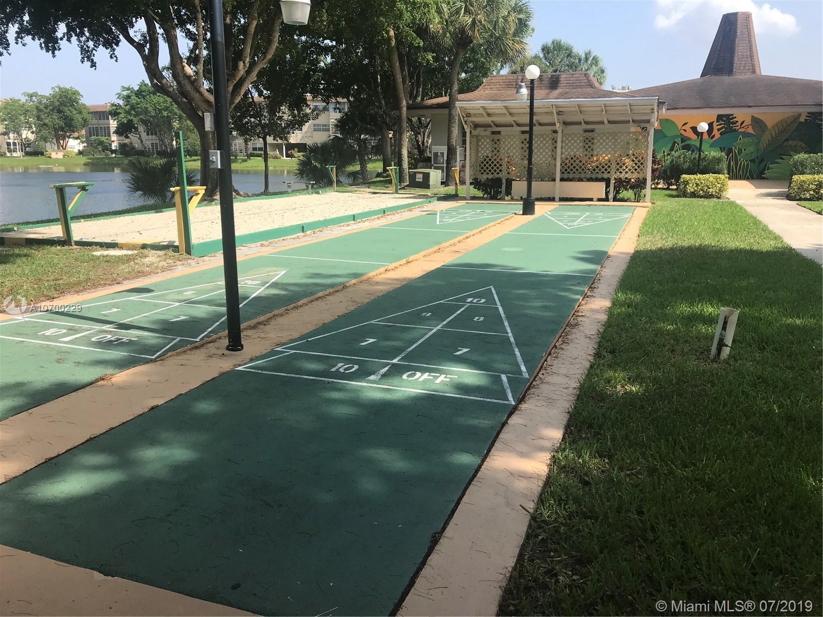 FICUS GARDENS CONDO - Residential Lease