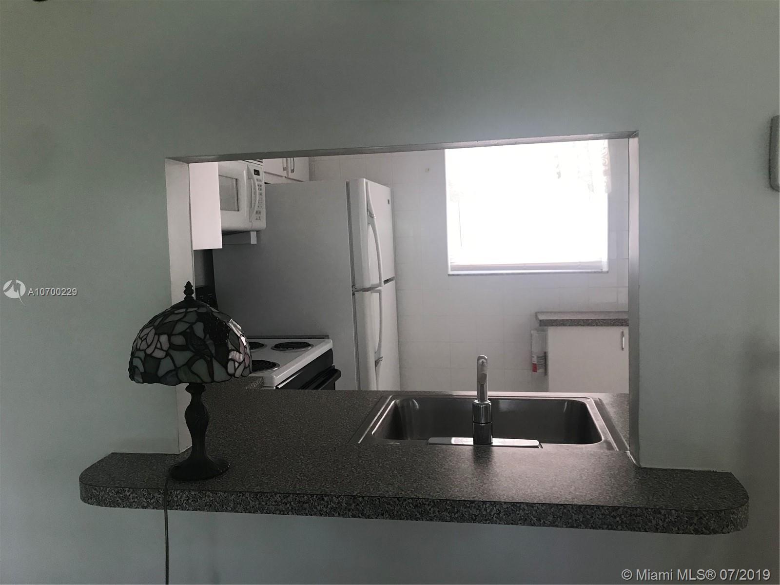 FICUS GARDENS CONDO - Residential Lease