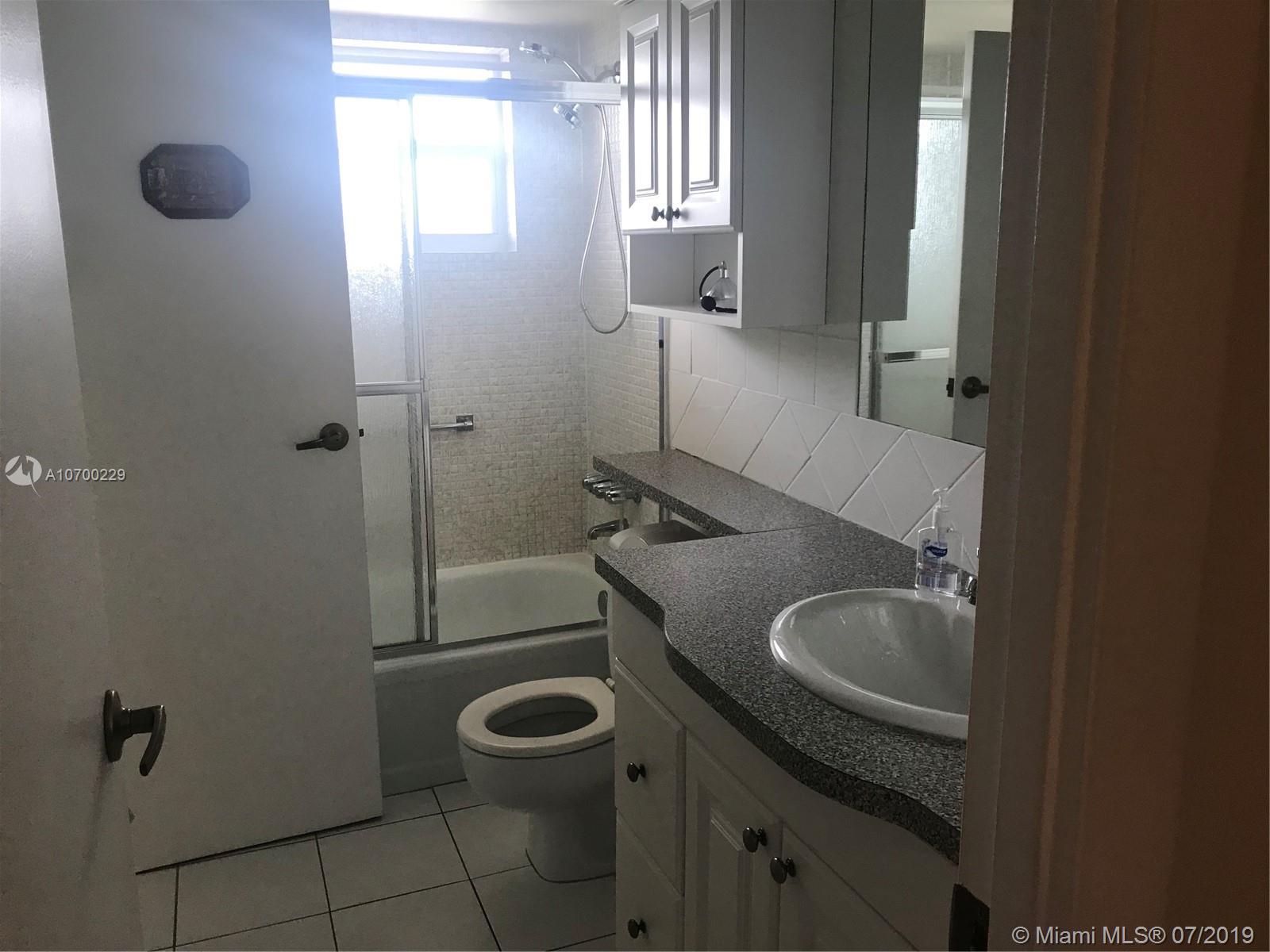 FICUS GARDENS CONDO - Residential Lease