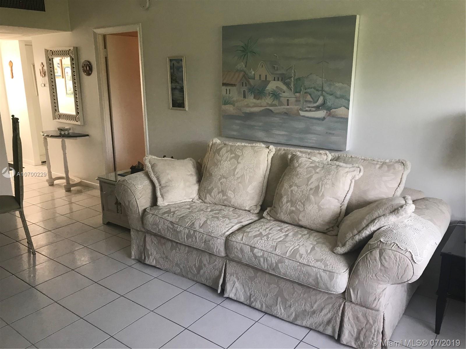 FICUS GARDENS CONDO - Residential Lease