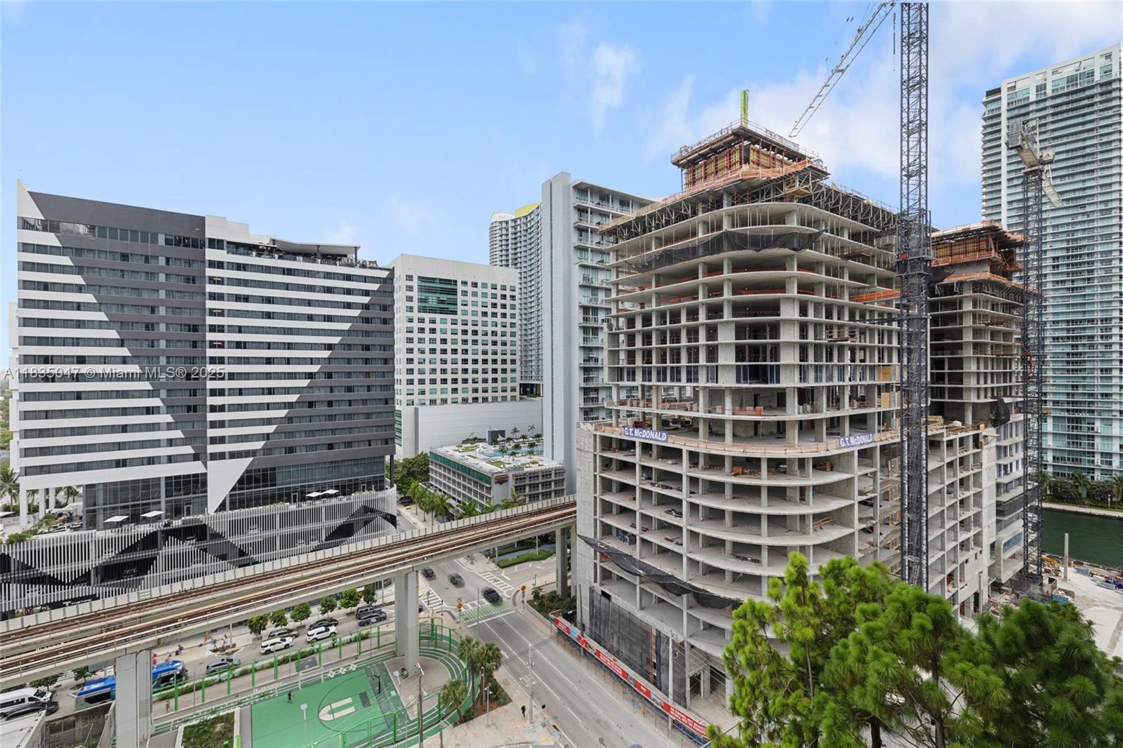 RISE CONDO - Residential Lease