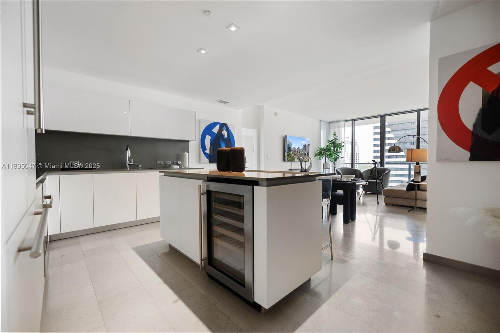 RISE CONDO - Residential Lease