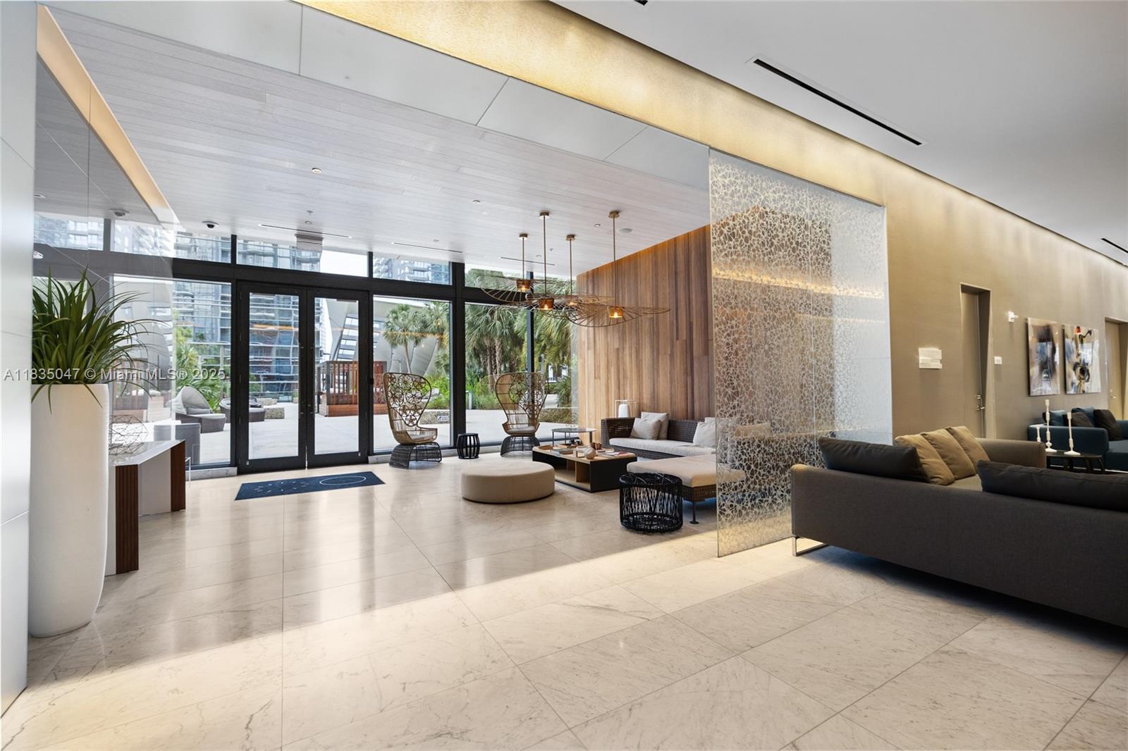 RISE CONDO - Residential Lease