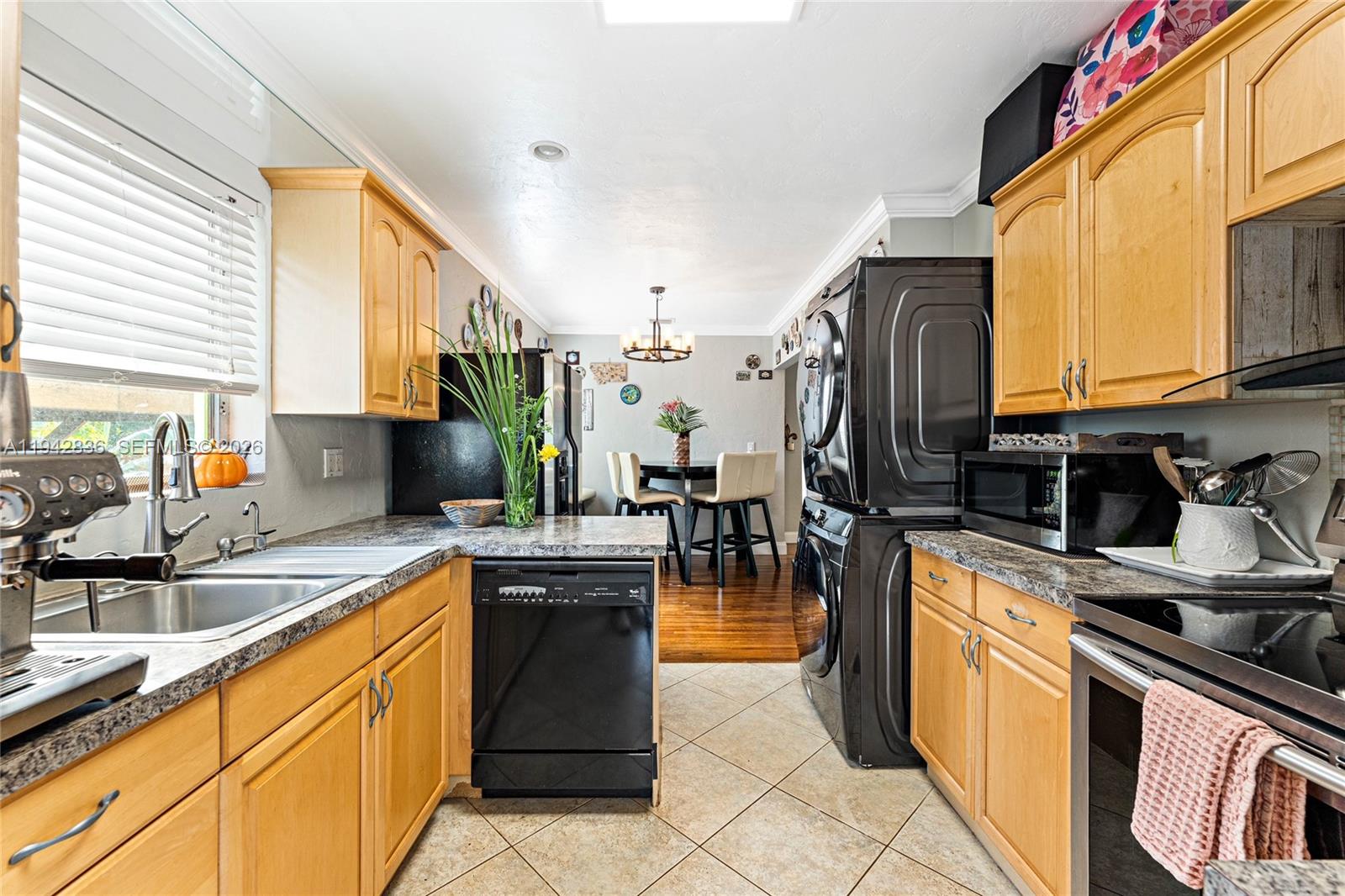 CLEVELAND TERRACE FIRST A - Residential