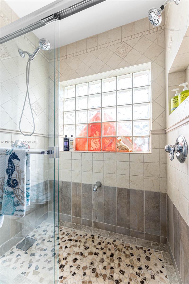 CLEVELAND TERRACE FIRST A - Residential